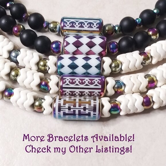 🍂🍁🍃 3/$25!!! Made for BBW Wrists! Color Changing Focal + Black Beads! - Picture 6 of 7